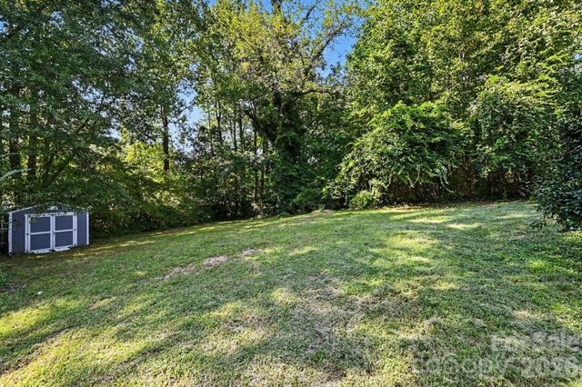925 S Chestnut Street, Gastonia, NC 28054