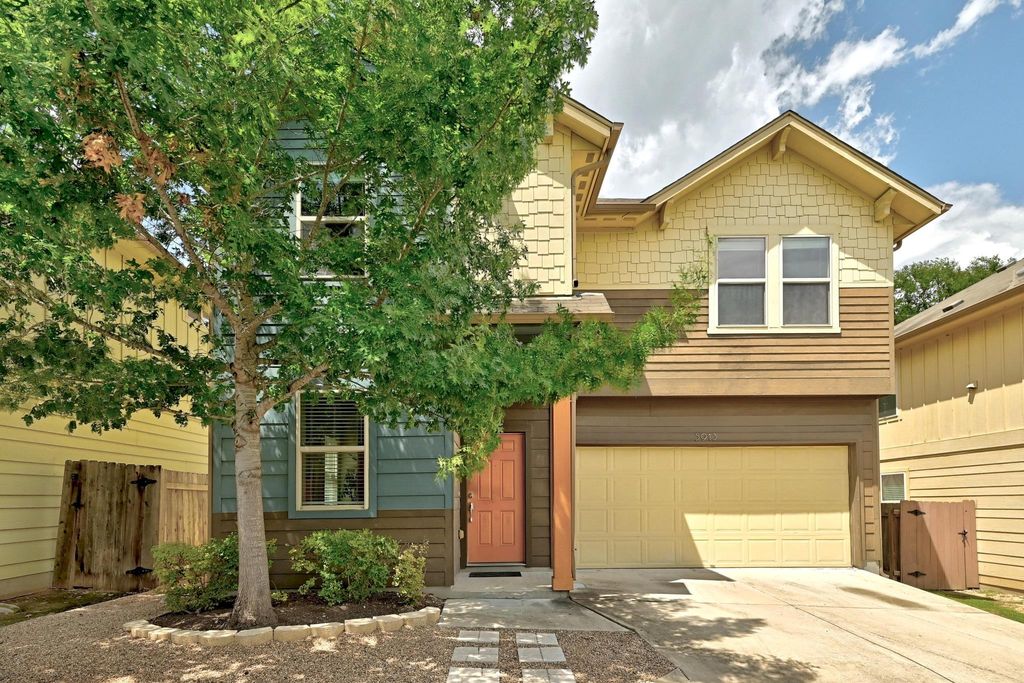 5913 Red Bud Ridge LN, Austin, TX 78744