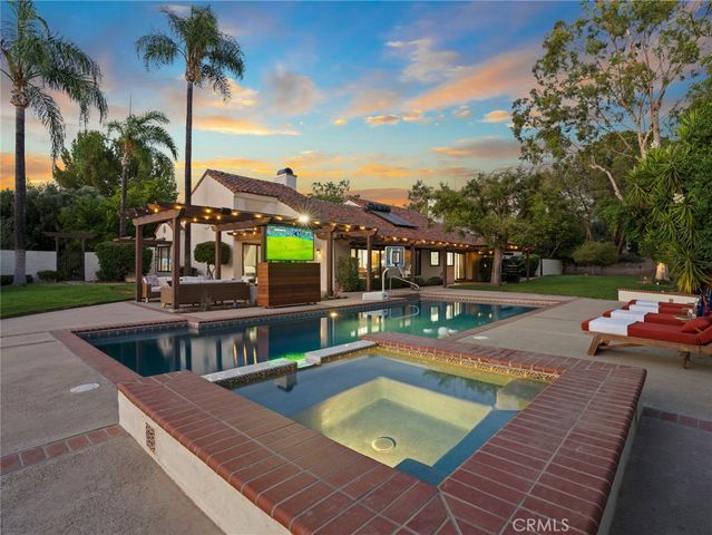 1818 Old Bridge Road, Riverside, CA 92506