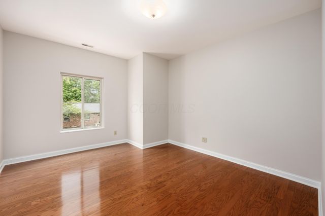 1784 Ridgecliff Road, Upper Arlington, OH 43221