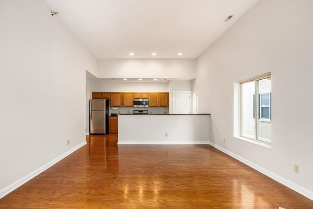 1784 Ridgecliff Road, Upper Arlington, OH 43221