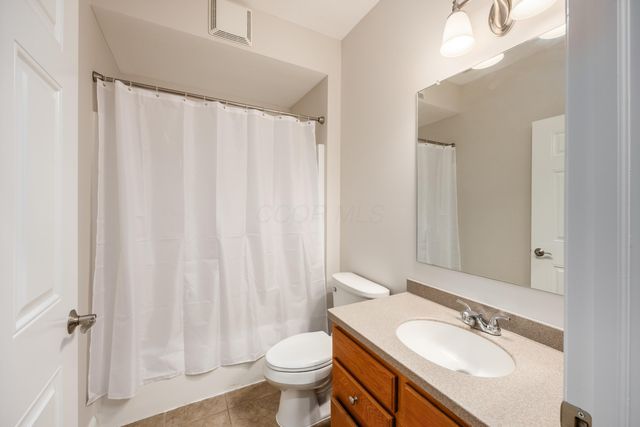 1784 Ridgecliff Road, Upper Arlington, OH 43221