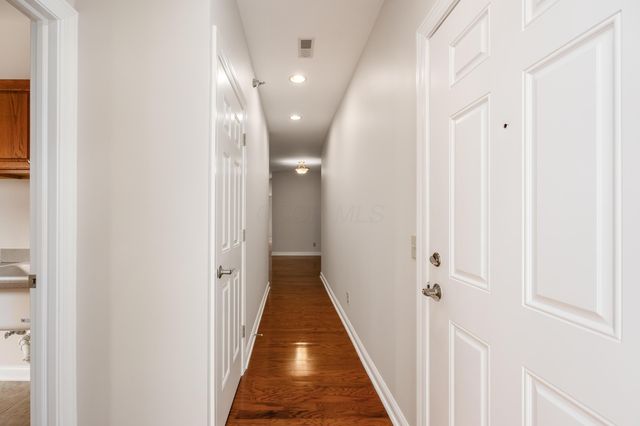 1784 Ridgecliff Road, Upper Arlington, OH 43221