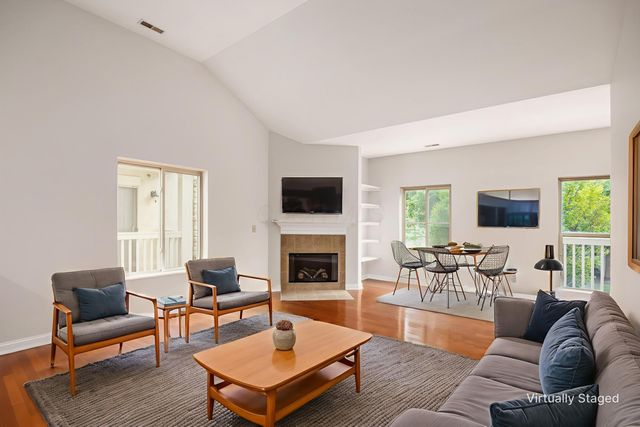 1784 Ridgecliff Road, Upper Arlington, OH 43221