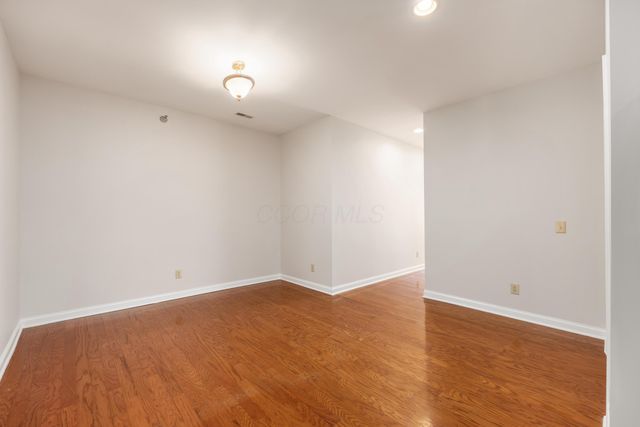1784 Ridgecliff Road, Upper Arlington, OH 43221