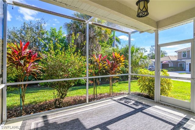 7820 Sandpine CT 2304, Naples, FL 34104