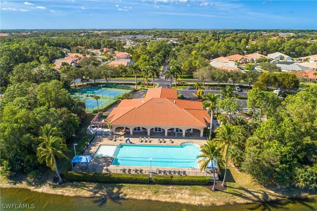 7820 Sandpine CT 2304, Naples, FL 34104