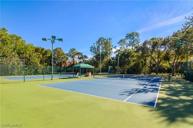 7820 Sandpine CT 2304, Naples, FL 34104