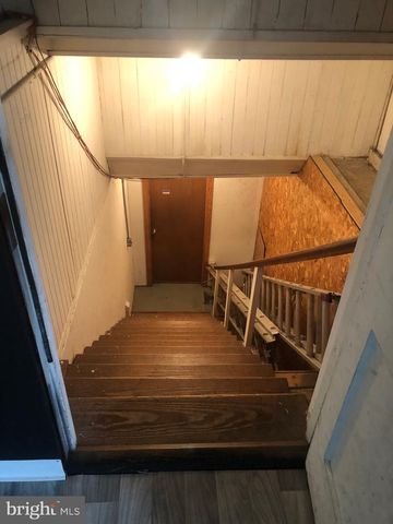 85-87 W MAIN ST, Leola, PA 17540