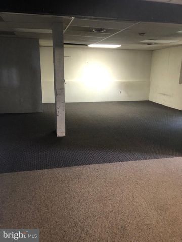 85-87 W MAIN ST, Leola, PA 17540