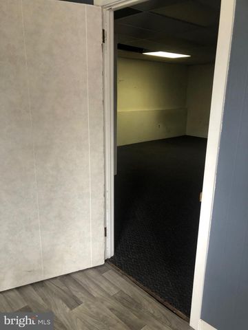 85-87 W MAIN ST, Leola, PA 17540