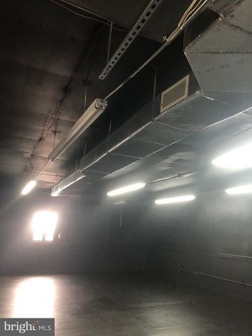 85-87 W MAIN ST, Leola, PA 17540