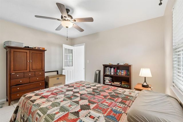 1500 30TH AVENUE N, St Petersburg, FL 33704