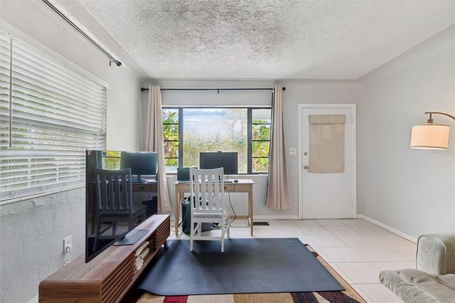 1500 30TH AVENUE N, St Petersburg, FL 33704