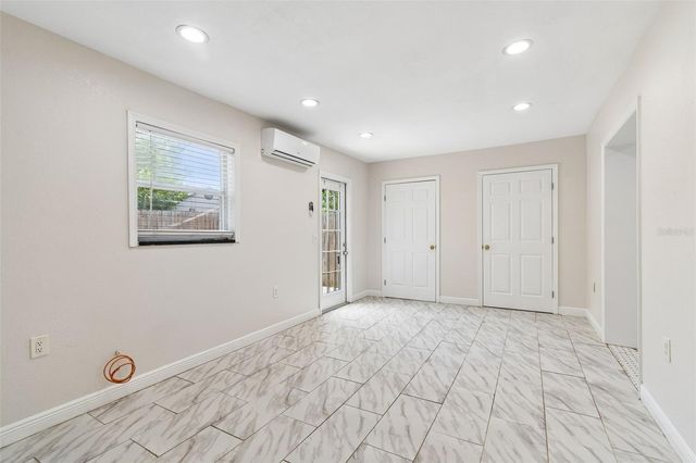1500 30TH AVENUE N, St Petersburg, FL 33704