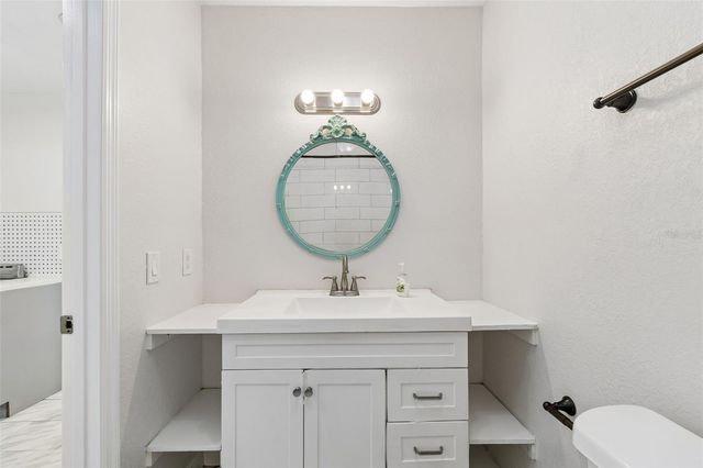 1500 30TH AVENUE N, St Petersburg, FL 33704