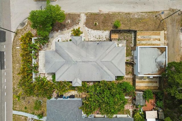 1500 30TH AVENUE N, St Petersburg, FL 33704