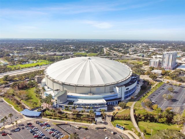 1500 30TH AVENUE N, St Petersburg, FL 33704