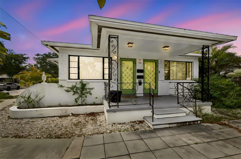 1500 30TH AVENUE N, St Petersburg, FL 33704