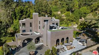 11968 Brentridge Drive, Los Angeles, CA 90049