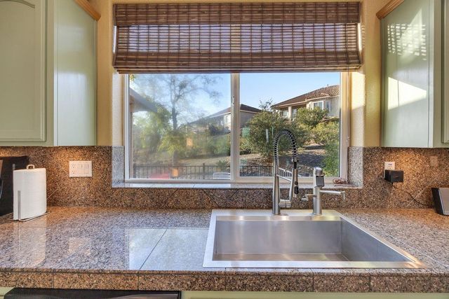 6311 Connor Estates Dr, Copperopolis, CA 95228