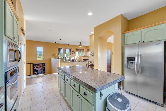 6311 Connor Estates Dr, Copperopolis, CA 95228