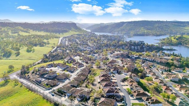6311 Connor Estates Dr, Copperopolis, CA 95228