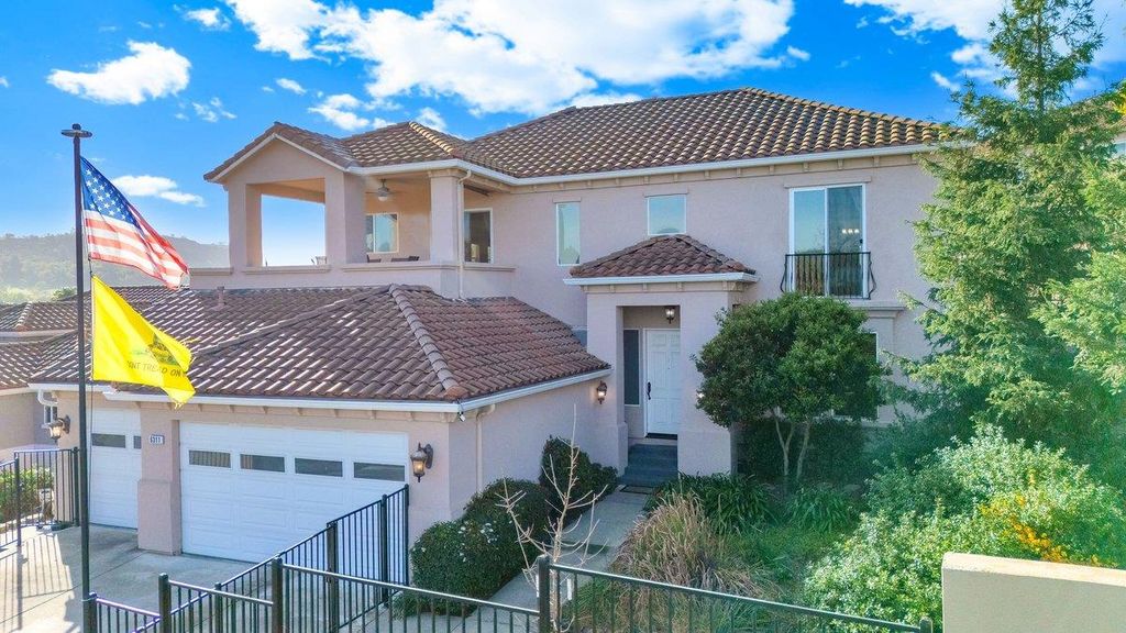 6311 Connor Estates Dr, Copperopolis, CA 95228