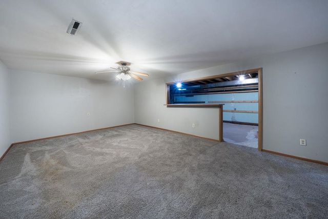 1902 Marksdale Ave, Goddard, KS 67052