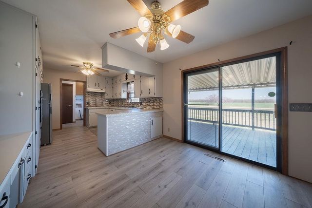 1902 Marksdale Ave, Goddard, KS 67052