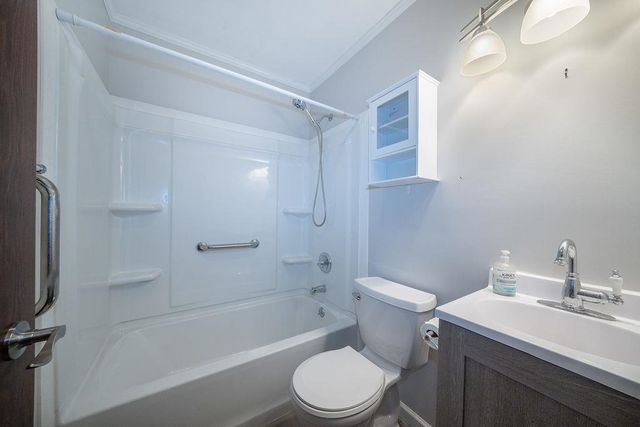 1902 Marksdale Ave, Goddard, KS 67052