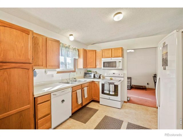 3410 Red Maple Court, Loveland, CO 80538
