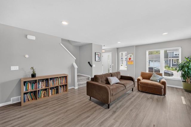 608 Sugar Maple Lane, Verona, WI 53593