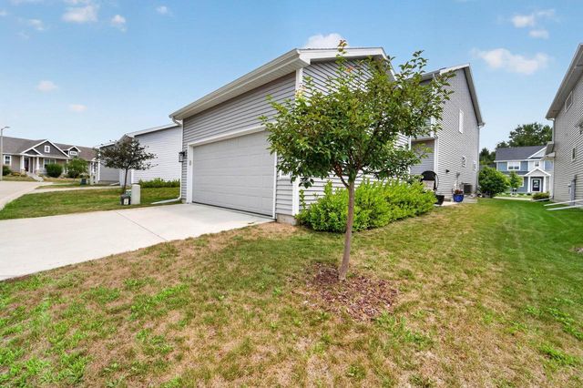 608 Sugar Maple Lane, Verona, WI 53593