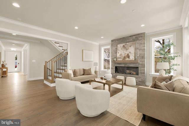 8506 HEMPSTEAD AVE, Bethesda, MD 20817