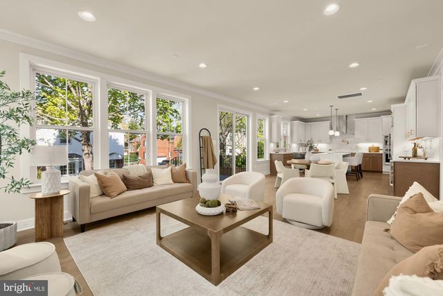 8506 HEMPSTEAD AVE, Bethesda, MD 20817