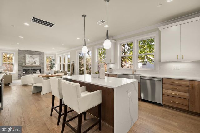 8506 HEMPSTEAD AVE, Bethesda, MD 20817