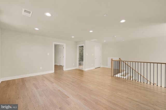 8506 HEMPSTEAD AVE, Bethesda, MD 20817