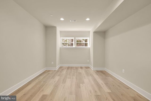 8506 HEMPSTEAD AVE, Bethesda, MD 20817