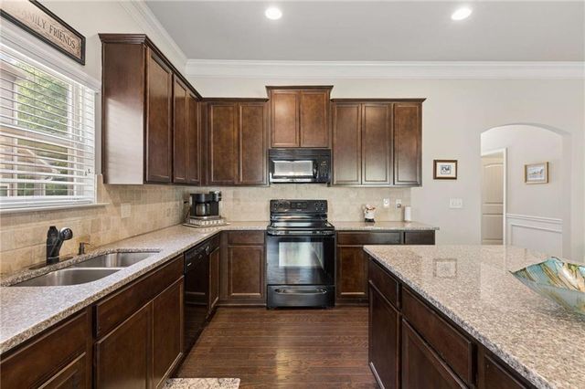 137 Stone Manor Court, Woodstock, GA 30188