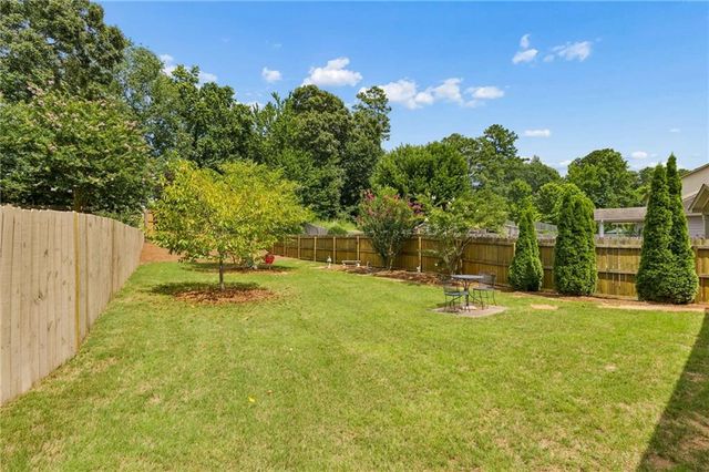 137 Stone Manor Court, Woodstock, GA 30188