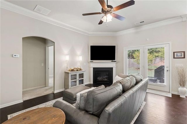 137 Stone Manor Court, Woodstock, GA 30188
