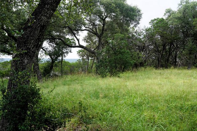 850 Days End RD, Wimberley, TX 78676