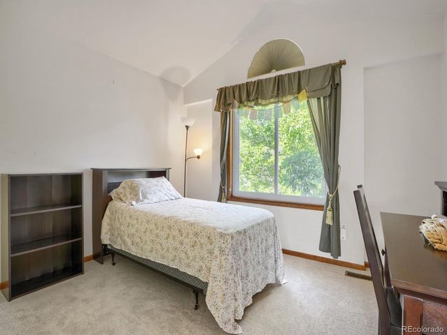 5233 S Espana St, Centennial, CO 80015