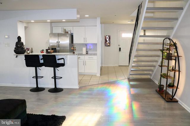 1031 MAIN ST, Voorhees, NJ 08043