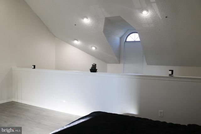 1031 MAIN ST, Voorhees, NJ 08043