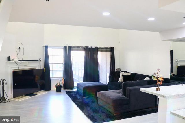 1031 MAIN ST, Voorhees, NJ 08043