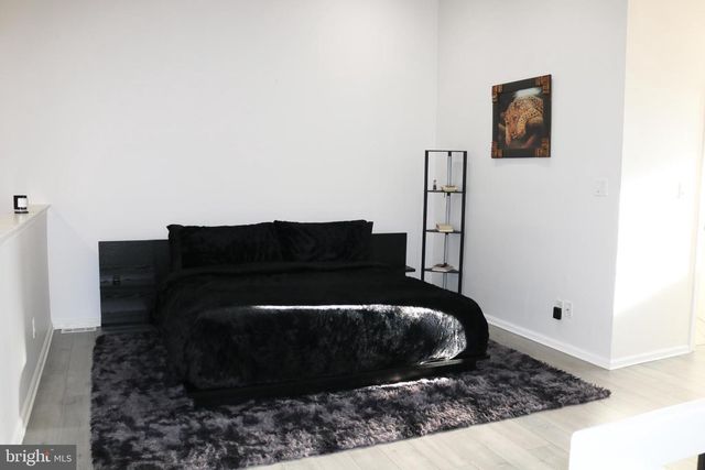 1031 MAIN ST, Voorhees, NJ 08043