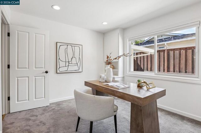 49 Corliss Dr, Moraga, CA 94556