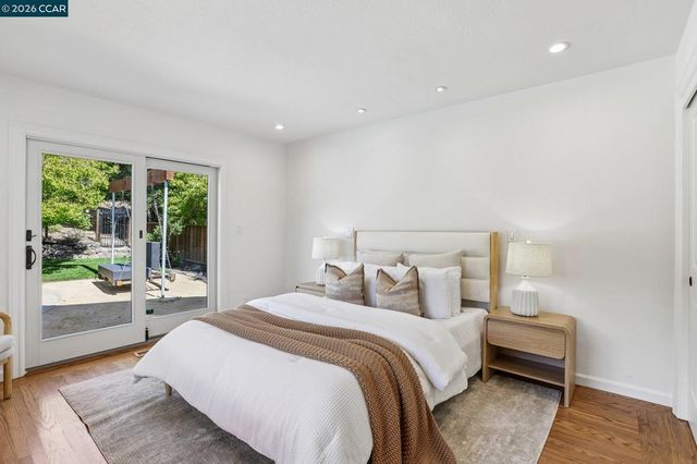 49 Corliss Dr, Moraga, CA 94556